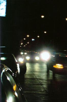 20100427054637-autos-de-noche.jpg